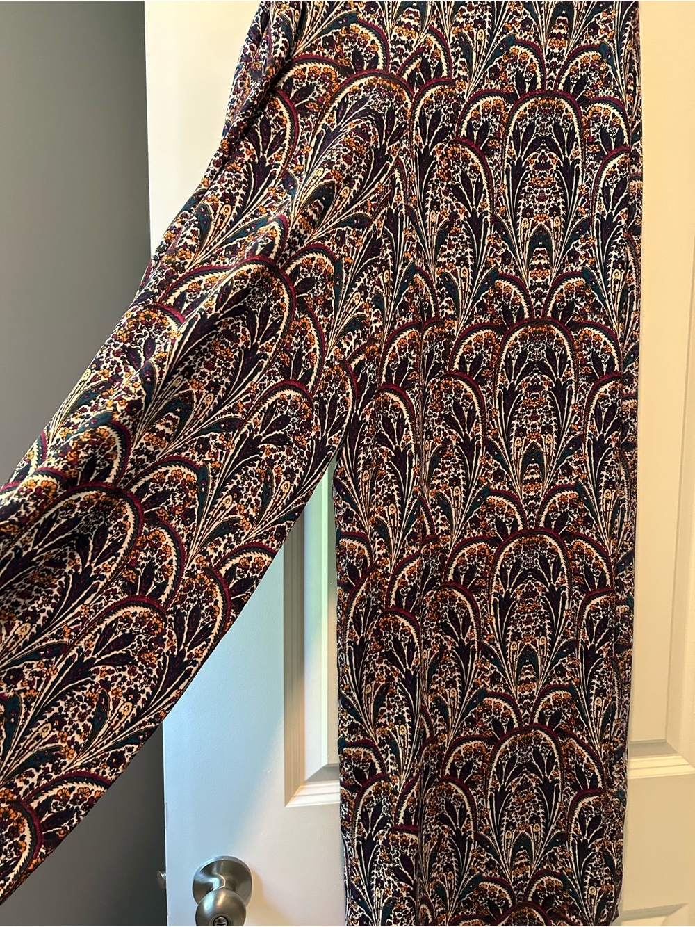 Olivaceous Wide Leg Printed Pants in Navy, Cream